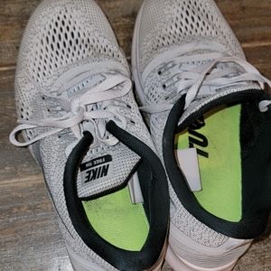 Nike Free RN tennis shoes
